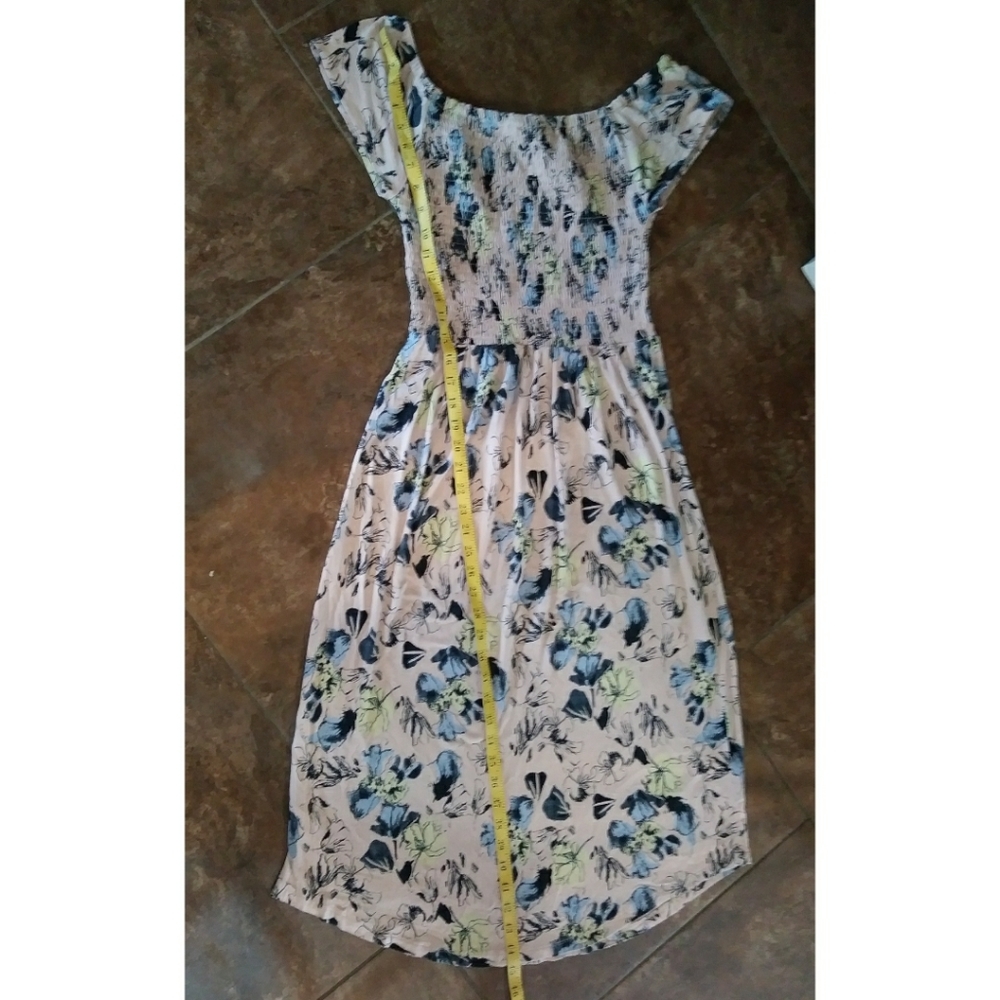 Off shoulder dress - Picture 7 of 7